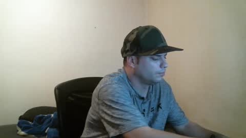 Snapshot of goleafzgo chatting on 01.18.26 goleafzgo online show from 01.18.26