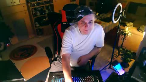 Snapshot of google5001 chatting on 02.06.26 google5001 online show from 02.06.26