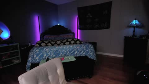 gooner_girl online show from 01.21.25