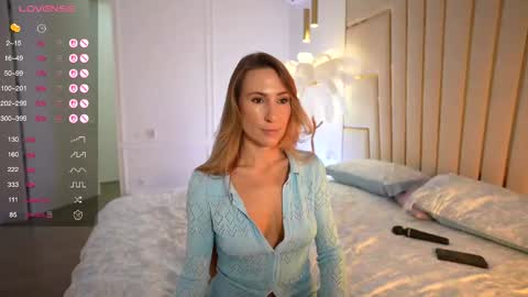 Snapshot of gooodgirlhere chatting on 10.12.25 gooodgirlhere online show from 10.12.25