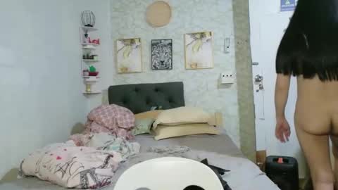 Snapshot of gorgeneviev69 chatting on 05.14.26 geneviev online show from 05.14.26