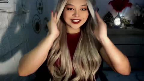 Snapshot of gorgeousamandarose chatting on 12.24.24 Amanda rose online show from 12.24.24
