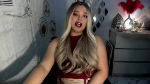 Snapshot of gorgeousamandarose chatting on 01.06.25 Amanda rose online show from 01.06.25