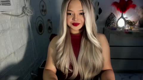 Snapshot of gorgeousamandarose chatting on 01.08.25 Amanda rose online show from 01.08.25