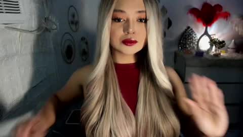 Snapshot of gorgeousamandarose chatting on 01.11.25 Amanda rose online show from 01.11.25