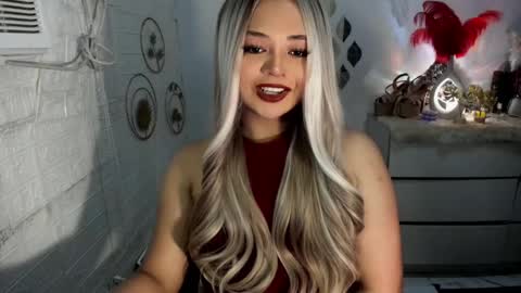 Snapshot of gorgeousamandarose chatting on 02.02.25 Amanda rose online show from 02.02.25