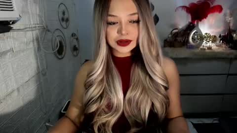 Snapshot of gorgeousamandarose chatting on 03.03.25 Amanda rose online show from 03.03.25