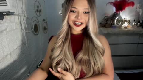 Snapshot of gorgeousamandarose chatting on 03.09.25 Amanda rose online show from 03.09.25
