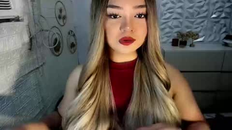 Snapshot of gorgeousamandarose chatting on 10.01.25 Amanda rose online show from 10.01.25
