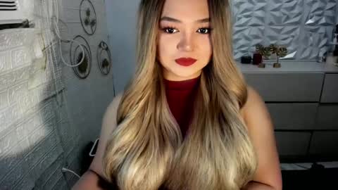 Snapshot of gorgeousamandarose chatting on 10.04.25 Amanda rose online show from 10.04.25