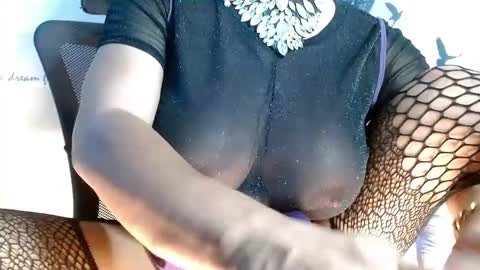 Snapshot of gorgeoushotcum chatting on 01.12.25 Blake Anders... online show from 01.12.25