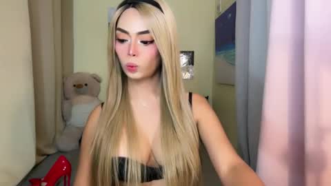 Emmy online show from 02.05.26