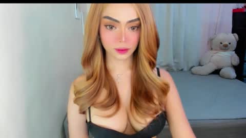 Snapshot of gorgeoustransgirl chatting on 03.21.26 Emmy online show from 03.21.26