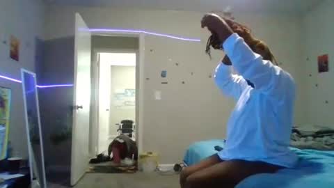 Snapshot of gotcake713 chatting on 11.23.25 Sue Goddess online show from 11.23.25