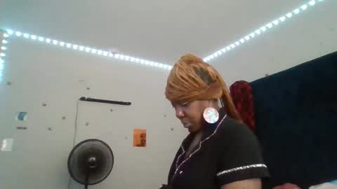 Snapshot of gotcake713 chatting on 03.27.26 Sue Goddess online show from 03.27.26