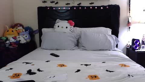 gothbaby305 online show from 10.08.25