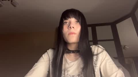 Snapshot of gothickq chatting on 05.14.26 gothickq online show from 05.14.26