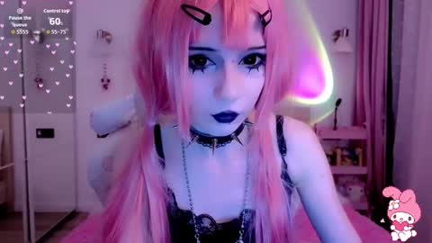 Snapshot of gothiclali chatting on 09.14.25 gothiclali online show from 09.14.25