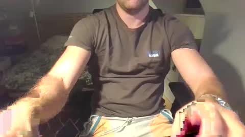 goura2000 online show from 10.29.25