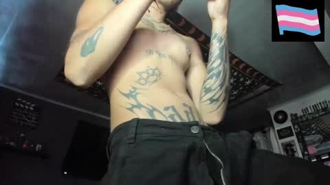 Snapshot of gowtherrrr_ chatting on 06.01.26 Manolo modelo independiente online show from 06.01.26