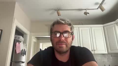 Snapshot of gr33nvap chatting on 02.14.26 Cuddleguy online show from 02.14.26