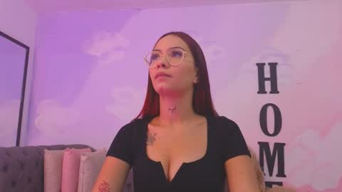 Snapshot of gracehall chatting on 01.05.26 Grace online show from 01.05.26