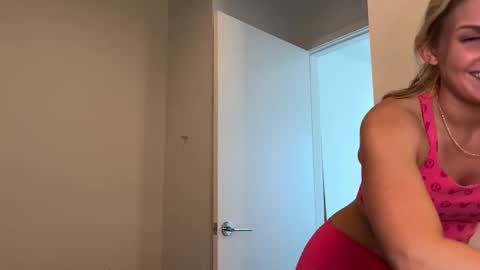 Gracie Mae online show from 03.06.25