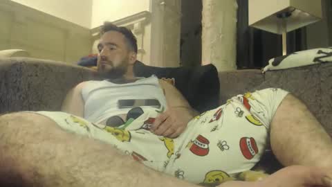 Snapshot of grakoly chatting on 04.05.26 Grakoly online show from 04.05.26