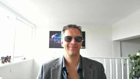 Snapshot of grattitude chatting on 09.12.25 grattitude online show from 09.12.25