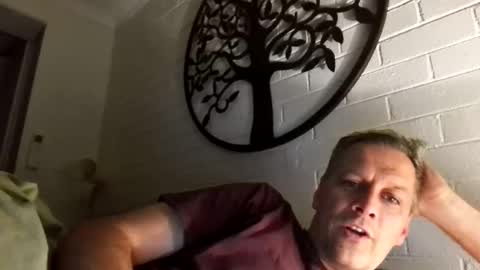 Snapshot of grattitude chatting on 10.13.25 grattitude online show from 10.13.25