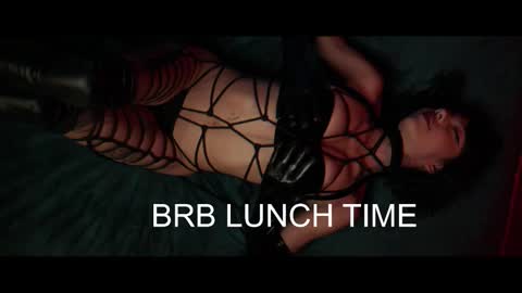 grayce blossoms24 online show from 02.26.25