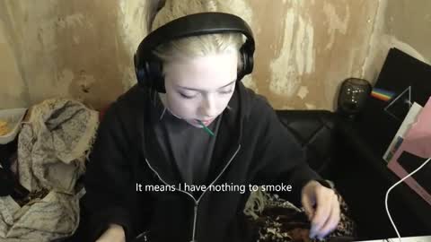 Snapshot of graylovescookies chatting on 12.06.24 graylovescookies online show from 12.06.24