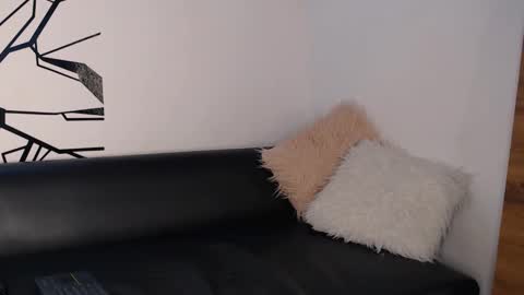 Snapshot of grecia_rouse chatting on 02.27.25  GRECIA  online show from 02.27.25