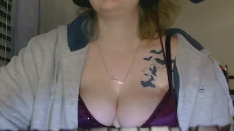 Snapshot of greektragedy69 chatting on 06.14.26 GreekTragedy online show from 06.14.26