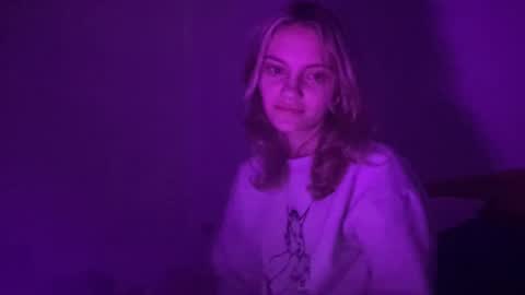 mila 3 online show from 12.28.24
