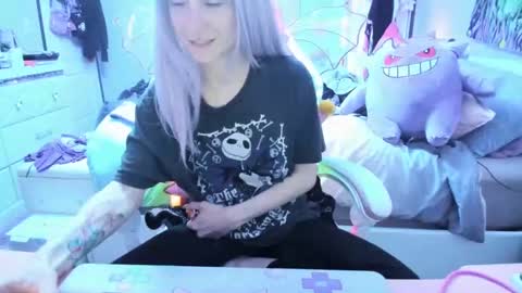 GreenEyedLovexo online show from 02.28.25