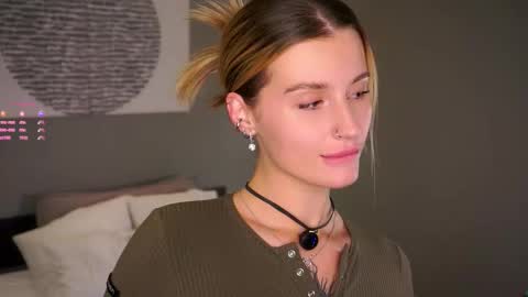 Kelly online show from 11.25.25