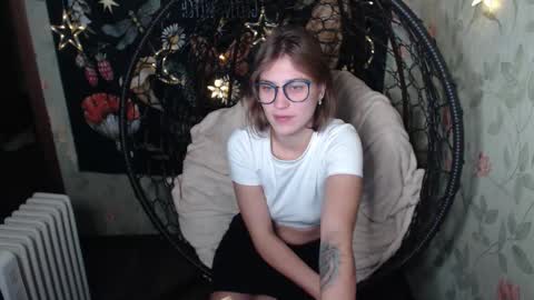 Lina online show from 10.13.25