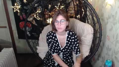 Lina online show from 10.17.25