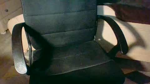 Snapshot of gregbitionist chatting on 03.11.25 Greg online show from 03.11.25