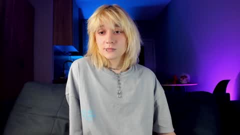 Greg-independent model online show from 02.08.25