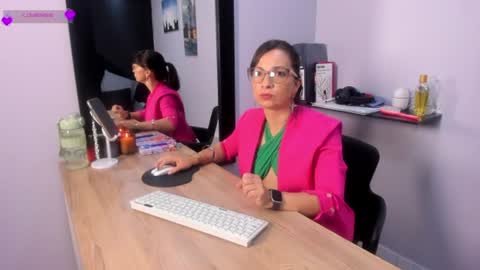Snapshot of greta_borbon chatting on 07.10.26 Greta online show from 07.10.26