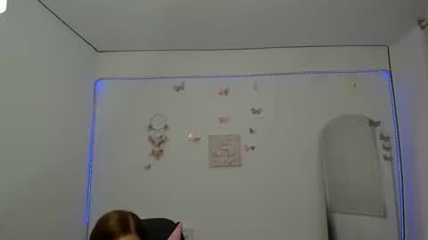 Snapshot of greta_smith2 chatting on 05.28.26 Greta online show from 05.28.26