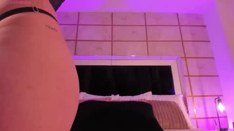 Snapshot of gretavelvet chatting on 02.12.26 Greta Velvet online show from 02.12.26