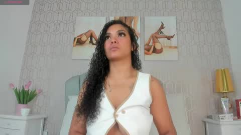 Snapshot of greymarii chatting on 05.31.26 Marii online show from 05.31.26