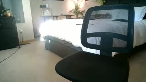 grhansen online show from 12.04.24