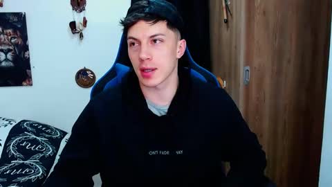 griego01 online show from 12.04.24