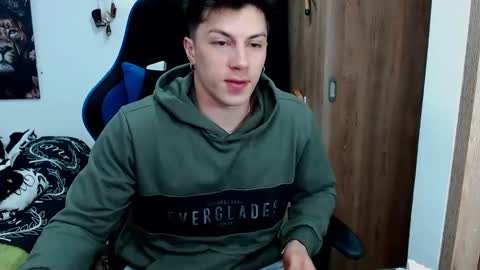 griego01 online show from 12.10.24