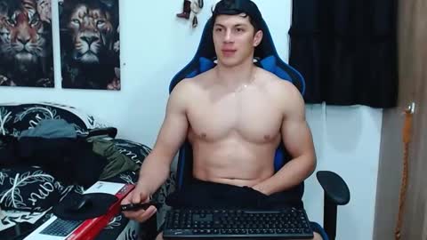 griego01 online show from 03.04.25