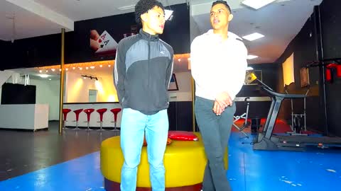 GRIVALS. THOMAS AND DAMIAND online show from 12.15.24